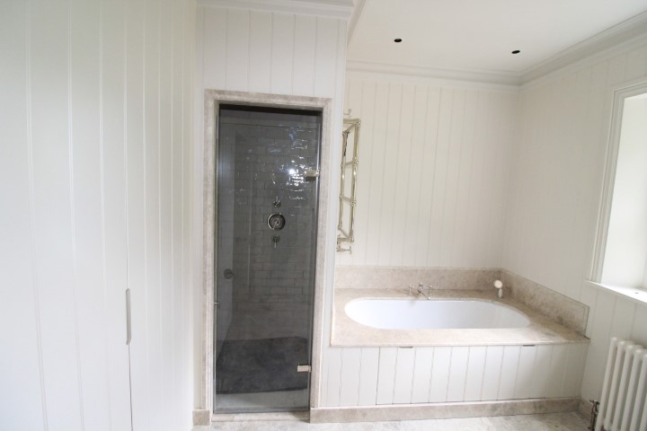 Shower vs Bathtub